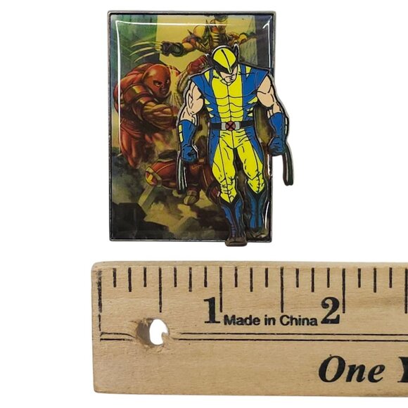 Universal Studios 2008 Marvel Wolverine Limited Edition 500 3-D Pin Pinback - Picture 4 of 12